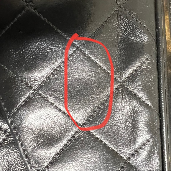 Authentic*RARE 1994 Chanel Camera Bag with Bijoux chain - Picture 17 of 17